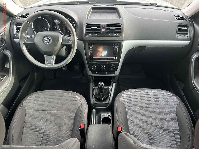 Škoda Yeti (2014) 1.2 TSI, STK6/28 - fotka 8 z 17