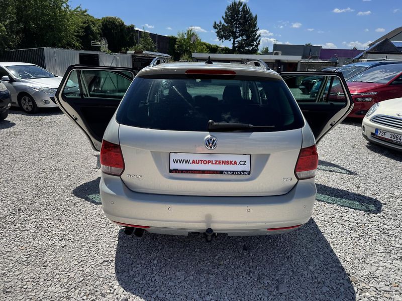 Volkswagen Golf Variant 1.4TSi,rezervace - fotka 12 z 36
