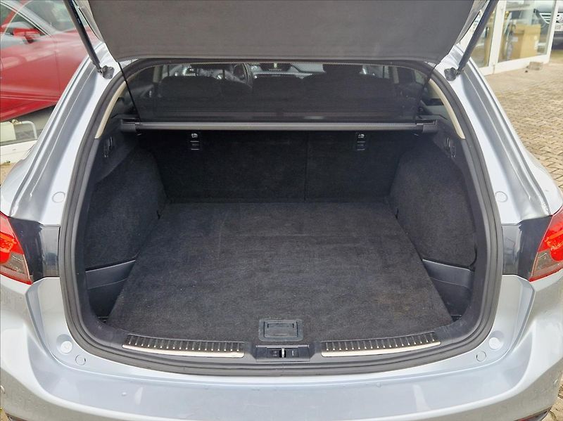 Mazda 6 2,2 D SKYACTIVE, VÝHŘEV NOSIČ - fotka 12 z 42