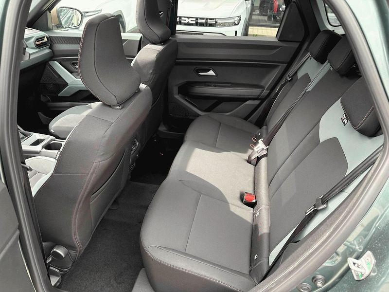 Dacia Bigster (2026) Extreme mild Hybrid 140 pobočk - fotka 7 z 9