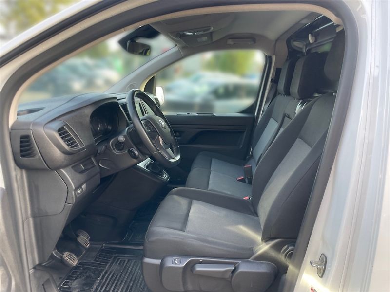 Toyota ProAce 1,5 D4D 120 1000 L1 - fotka 7 z 11
