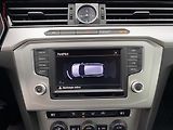 Volkswagen Passat (2015) 2.0 TDi, Comfortline, navi - náhled 18