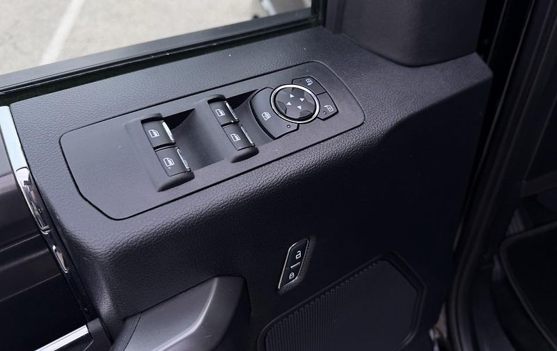 Ford F-150 (2018) +LARIAT SPORT+ECOBOOST+ - fotka 16 z 25