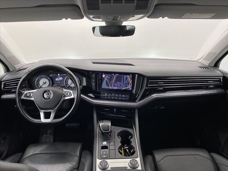 Volkswagen Touareg 3,0 TDI 170 kW 4MOT - fotka 10 z 25