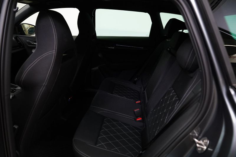 Škoda Karoq - fotka 27 z 29