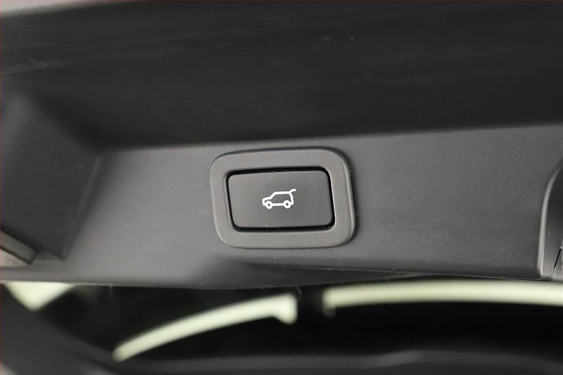 Land Rover Range Rover Sport (2018) 3.0 SDV6 - fotka 20 z 20