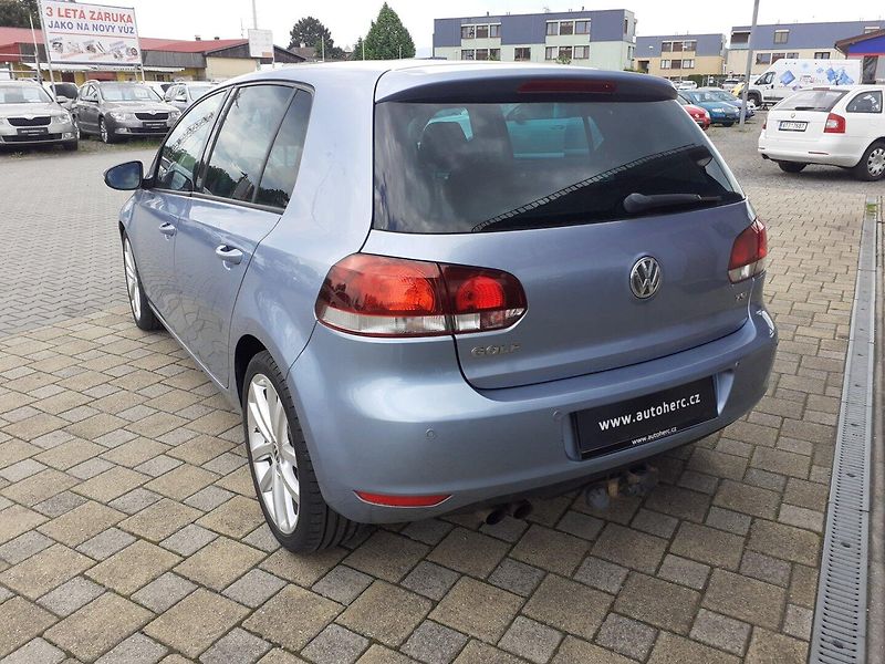 Volkswagen Golf (2009) 1.4 TSi ČR - fotka 5 z 26