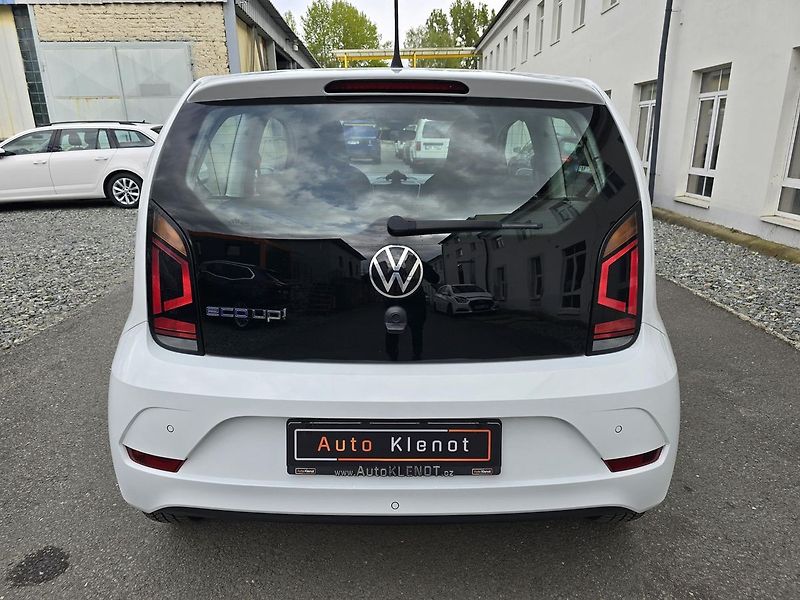 Volkswagen up! CNG KAMERA + DIGIKLIMA ČR - fotka 6 z 28