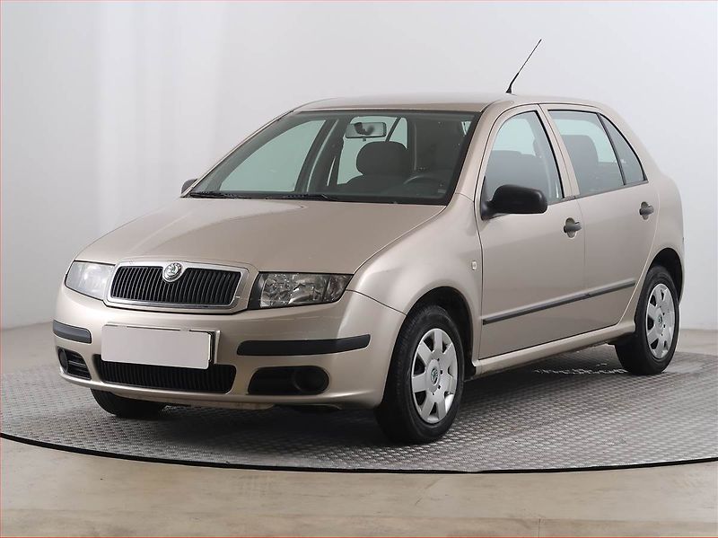 Škoda Fabia (2006) 1.2 12V, Serv.kniha, po STK - fotka 2 z 13