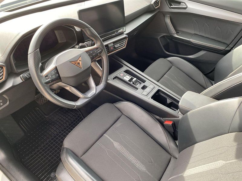 Cupra Formentor (2023) 1.5 TSI DSG - fotka 6 z 36
