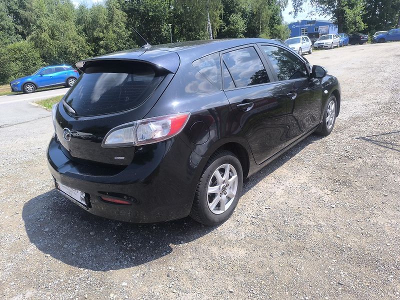 Mazda 3 1,6i77KW,KRÁSNÁ,1MAJ51L,SERVIS - fotka 4 z 23
