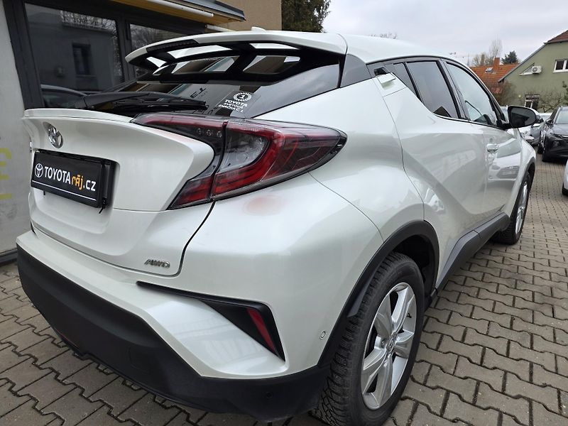 Toyota C-HR 1.2-4x4-NAVI-KAMERA - fotka 10 z 22