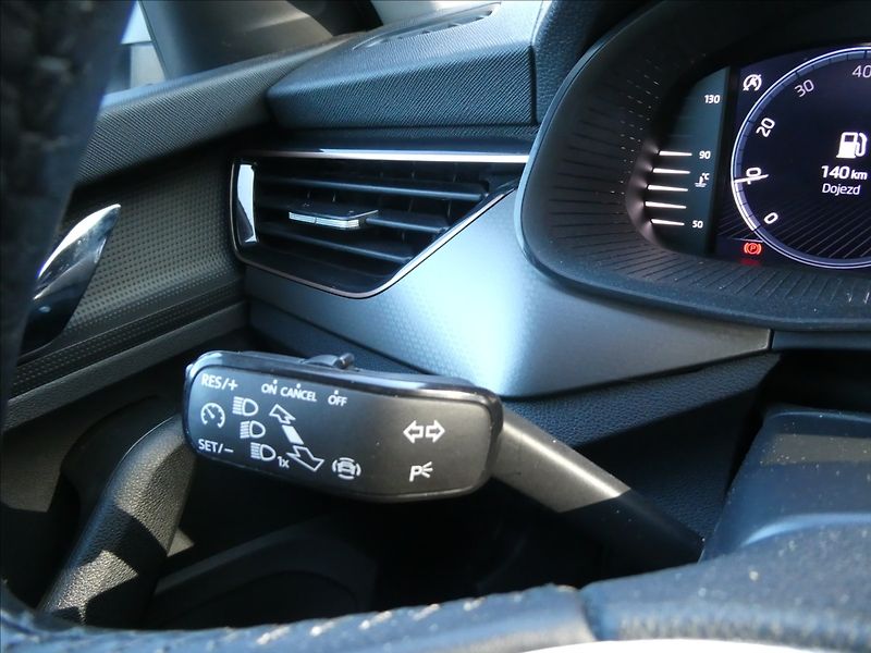 Škoda Scala 1,0 TSi 81kW Style, NAVIGACE - fotka 30 z 41