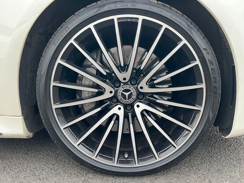 Mercedes-Benz Třídy S S 400d 4Matic - fotka 29 z 42