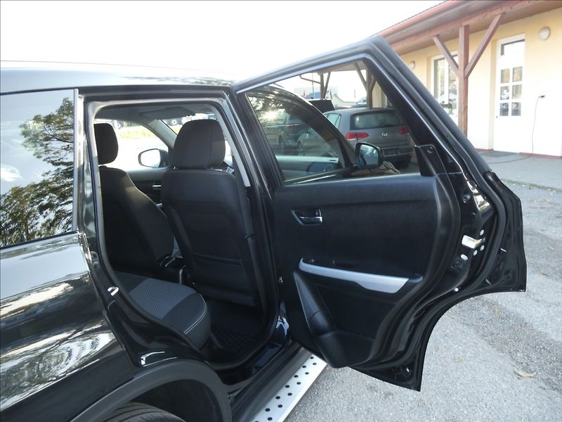 Suzuki Vitara 1,6 i 88kW AUTOMAT, serviska - fotka 26 z 45