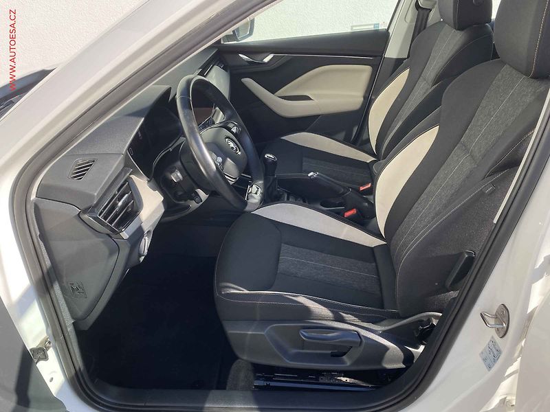 Škoda Kamiq (2021) 1.5 TSi, 2.maj,ČR, Style - fotka 9 z 20