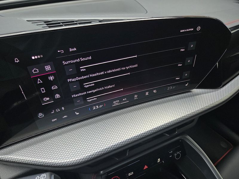 Audi Q5 SB Q S-Line Vzduch Pano MAXvýb - fotka 42 z 61