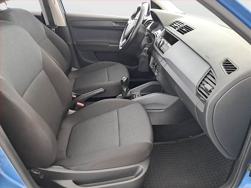 Škoda Fabia (2018) 1.0 TSI - fotka 9 z 14