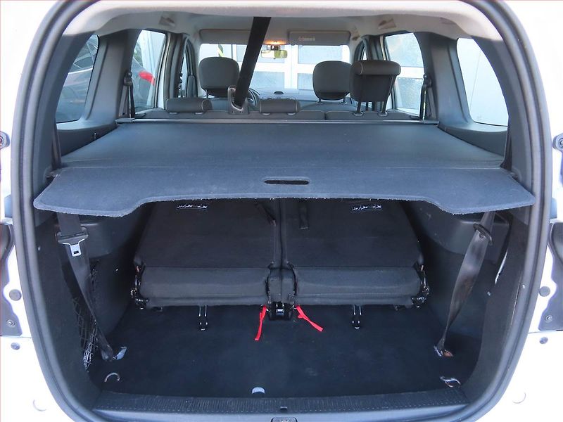 Dacia Lodgy (2018) 1.5 dCi, 7 míst, Tempomat - fotka 13 z 23