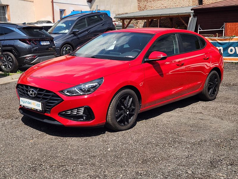 Hyundai i30 1.0-1.MAJITEL-AUTOMAT-KAMERA - fotka 1 z 12
