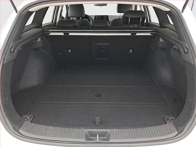 Hyundai i30 (2023) Style 1.5 T-GDI, Automat, ČR - fotka 14 z 23