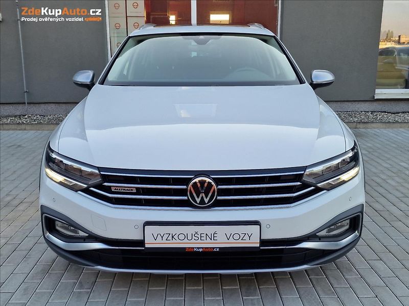 Volkswagen Passat 2.0TDI 147kW DSG Alltrack, ČR - fotka 4 z 50