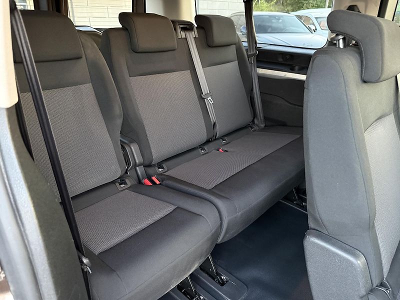 Toyota ProAce Verso 2.0D- 4D 150 ČR - fotka 17 z 19