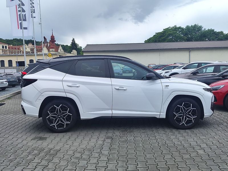 Hyundai Tucson 1.6 T-GDi/110kW N-Line - fotka 4 z 37