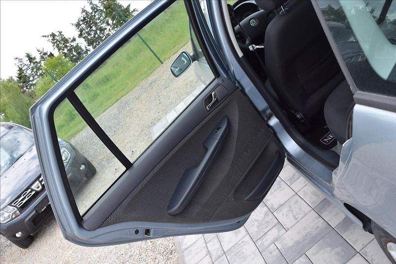 Škoda Fabia 1,4 i 74KW TAŽNÉ KLIMA PO STK - fotka 27 z 46