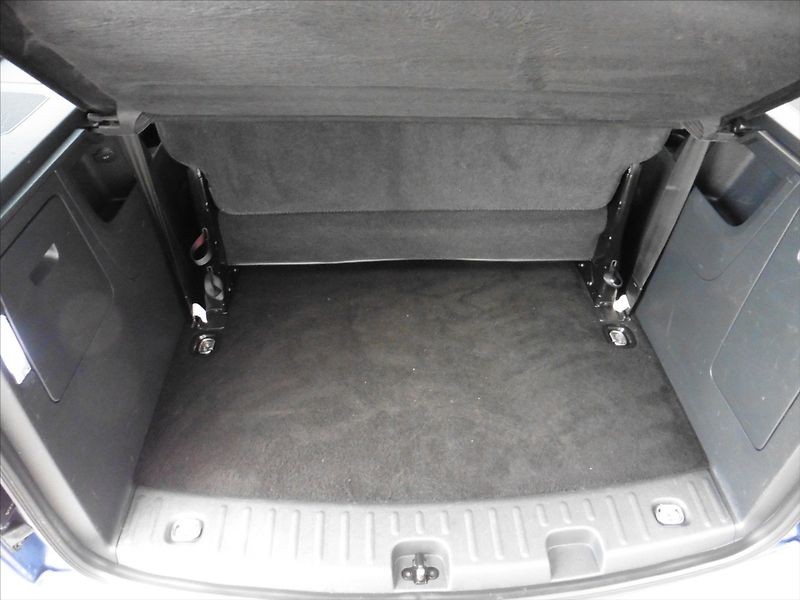 Volkswagen Caddy 1,4 Maxi 1.4 TSi Comfortline 7 - fotka 9 z 14