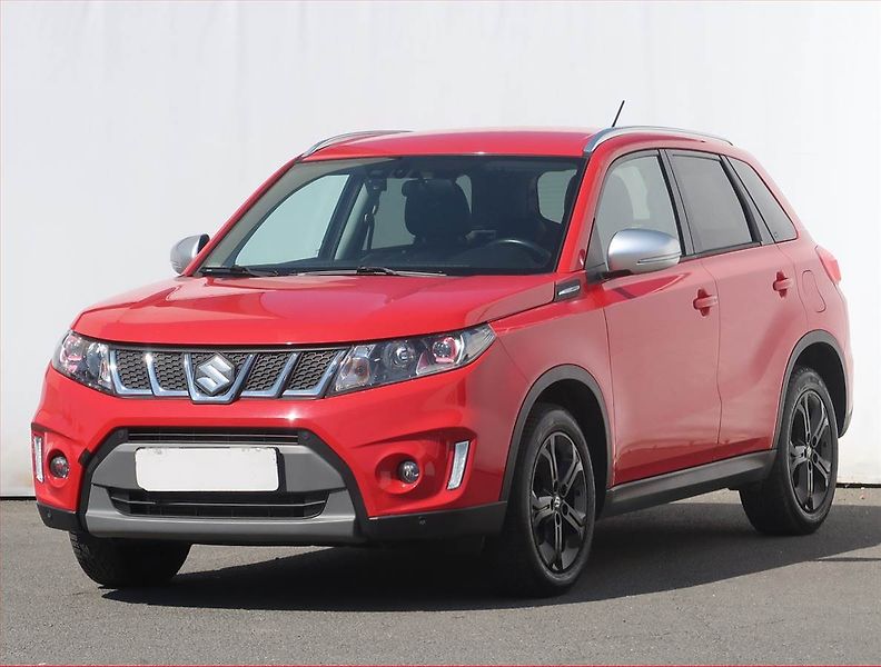 Suzuki Vitara (2016) S 1.4 BoosterJet, 4X4 - fotka 2 z 21