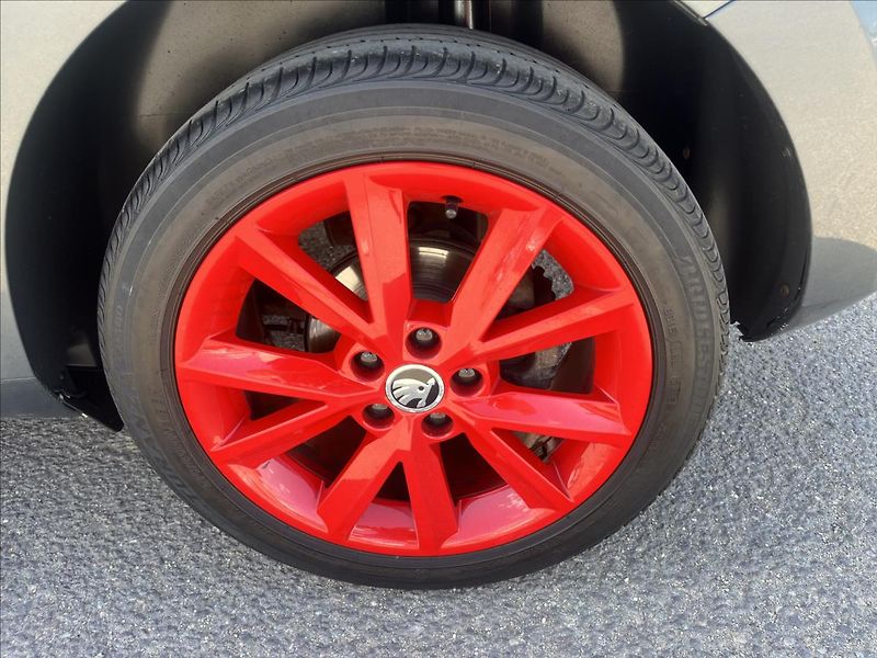 Škoda Fabia 1,2 TSi STYLE KLIMA ČR 1.M DPH - fotka 39 z 45