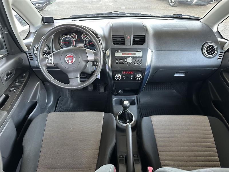 Fiat Sedici 1,6 4x4 KLIMA - fotka 14 z 21