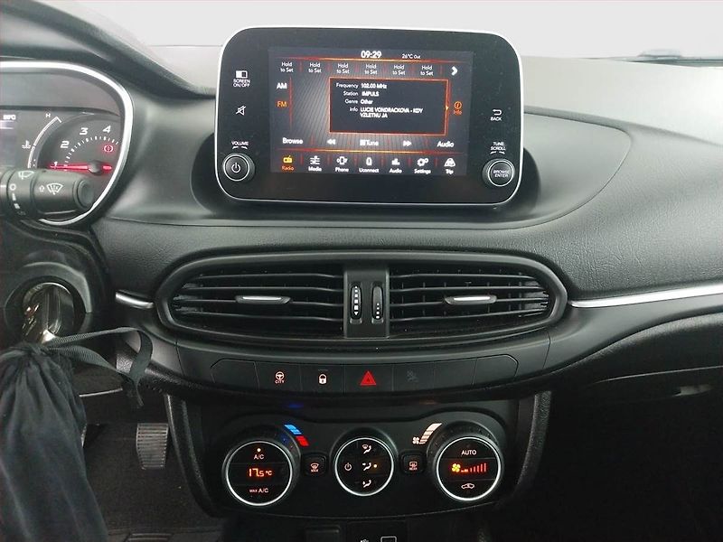 Fiat Tipo (2019) 1.4 16V, Serv.kniha, Tempomat - fotka 12 z 18