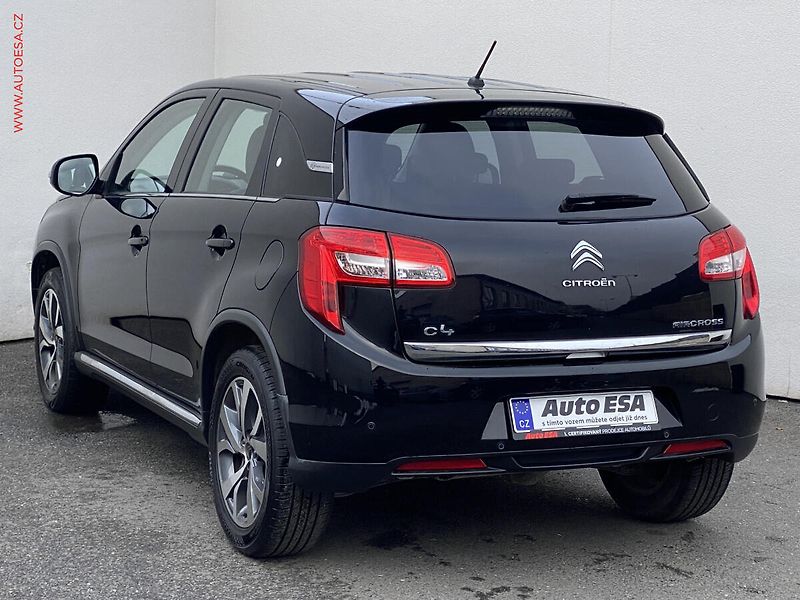 Citroën C4 Aircross (2014) 1.8 HDi 4x4, Tendance, park. - fotka 6 z 18