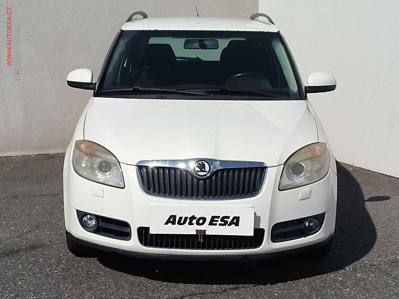 Škoda Fabia (2008) 1.4 16V, ČR, Elegance, AC - fotka 2 z 15
