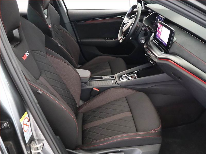 Škoda Octavia (2024) RS 2.0 TDI 4x4 - fotka 7 z 18