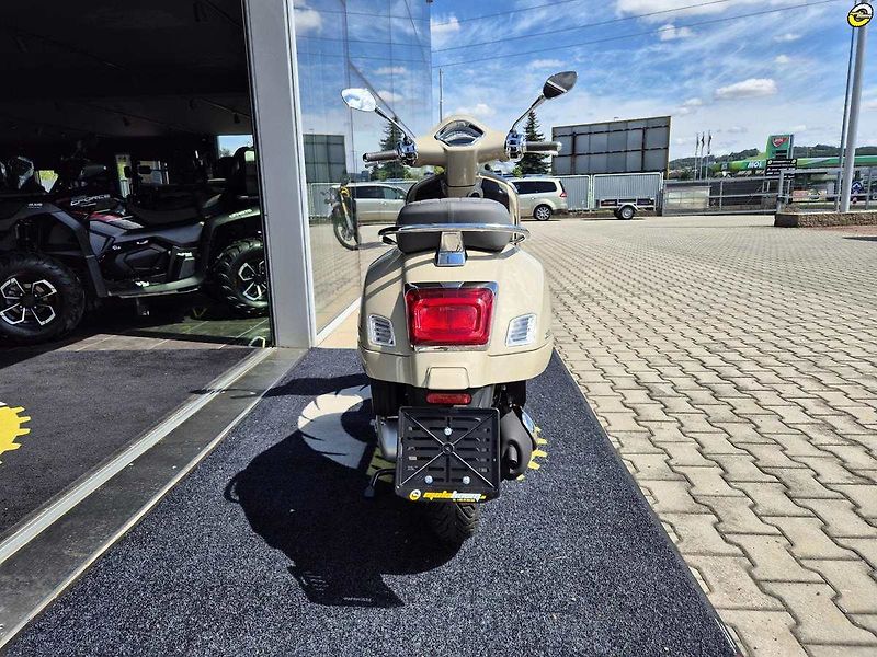 Vespa GTS 125 (2026) E5+ - fotka 5 z 39