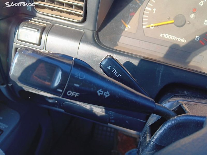Toyota Land Cruiser 4.2 D 118kW - fotka 20 z 24