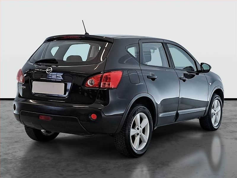 Nissan Qashqai (2009) 2.0, Serv.kniha, Tempomat - fotka 5 z 19