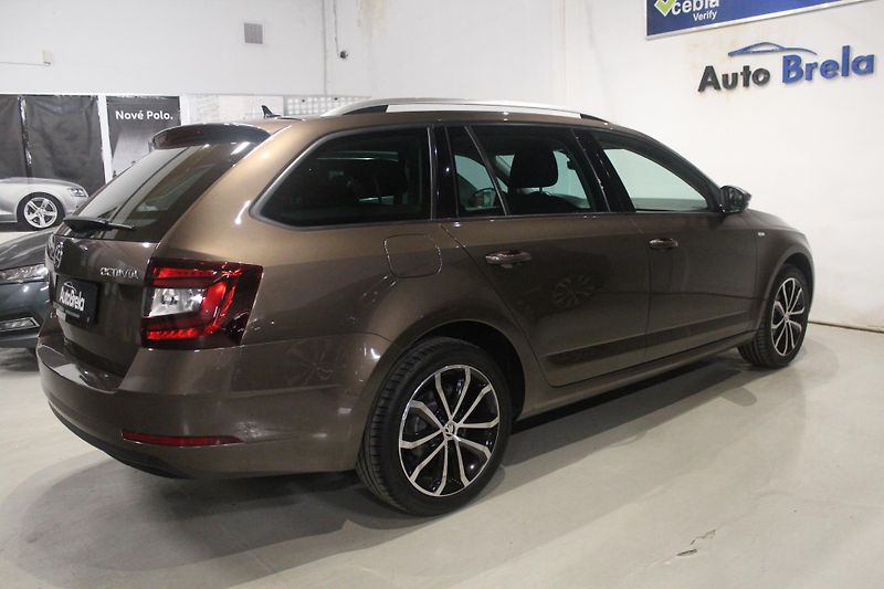 Škoda Octavia (2019) 1.5 TSI 110kW Style LED 2019 - fotka 4 z 19