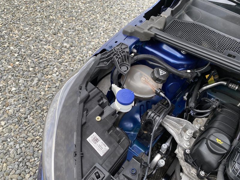 Opel Corsa 1.2i 75PS LIFE NAVI ALU 88TKM! - fotka 86 z 158