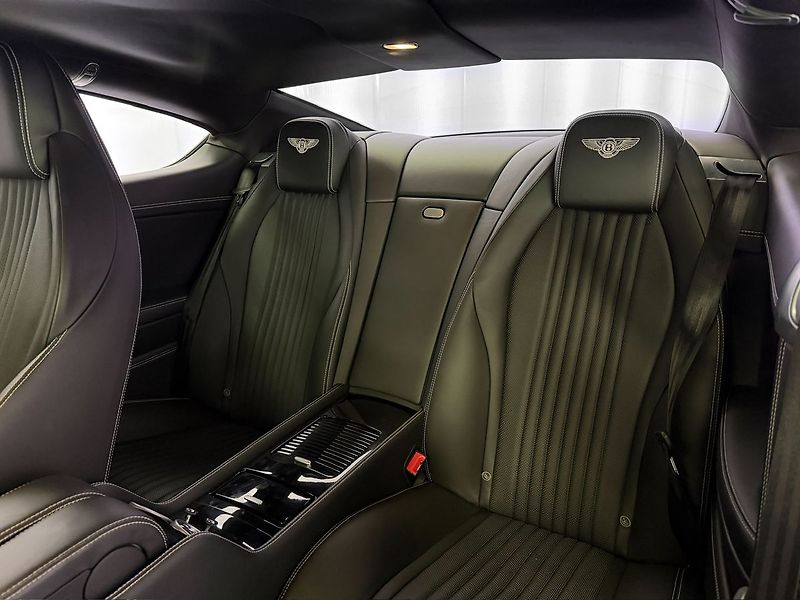 Bentley Continental GT V12 434 KW BREITLING - fotka 12 z 25