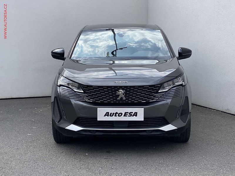 Peugeot 3008 (2023) 1.2 PT, Allure, navi, kamera - fotka 2 z 16