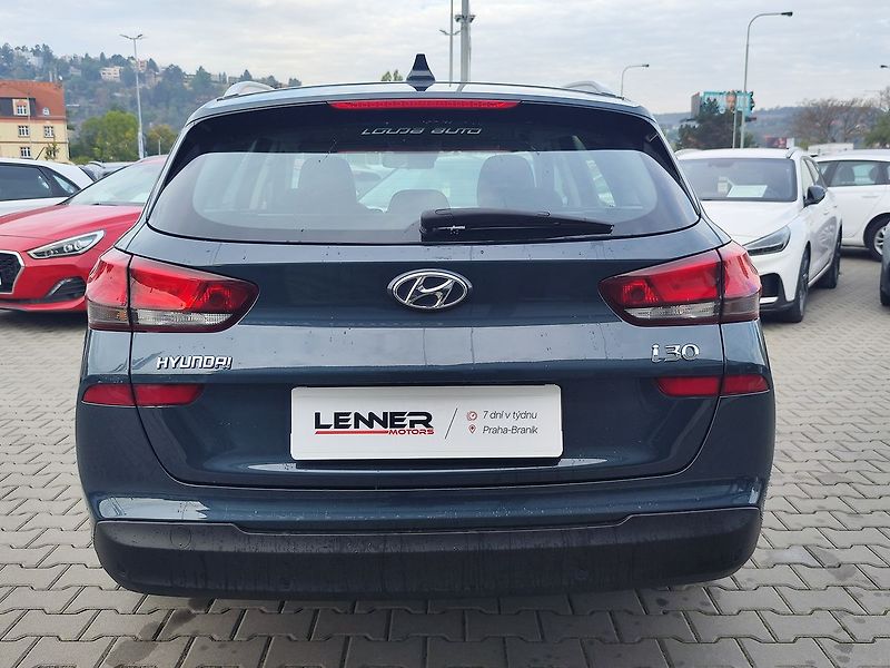 Hyundai i30 1.0 T-GDI/88kW Start Plus - fotka 6 z 27