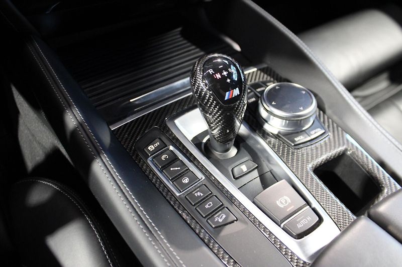 BMW X6 M 423kW CZ/1.Maj/AdLED/B&O - fotka 26 z 33