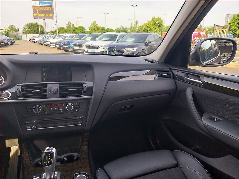 BMW X3 (2013) xDrive20d, 4X4, Automat, Kůže - fotka 8 z 20