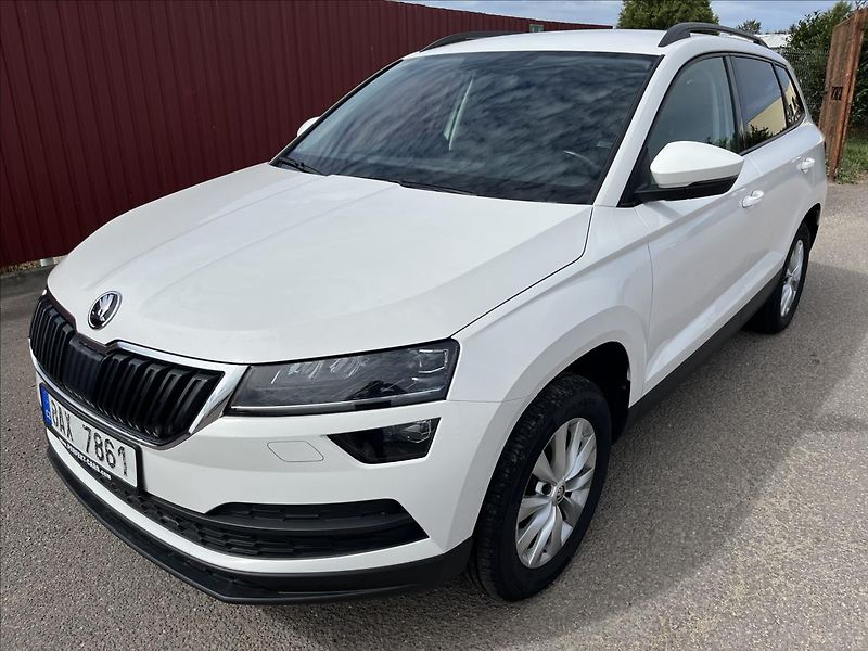 Škoda Karoq 2,0 TDi 110 4x4 DSG TAŽNÉ -DPH - fotka 1 z 46