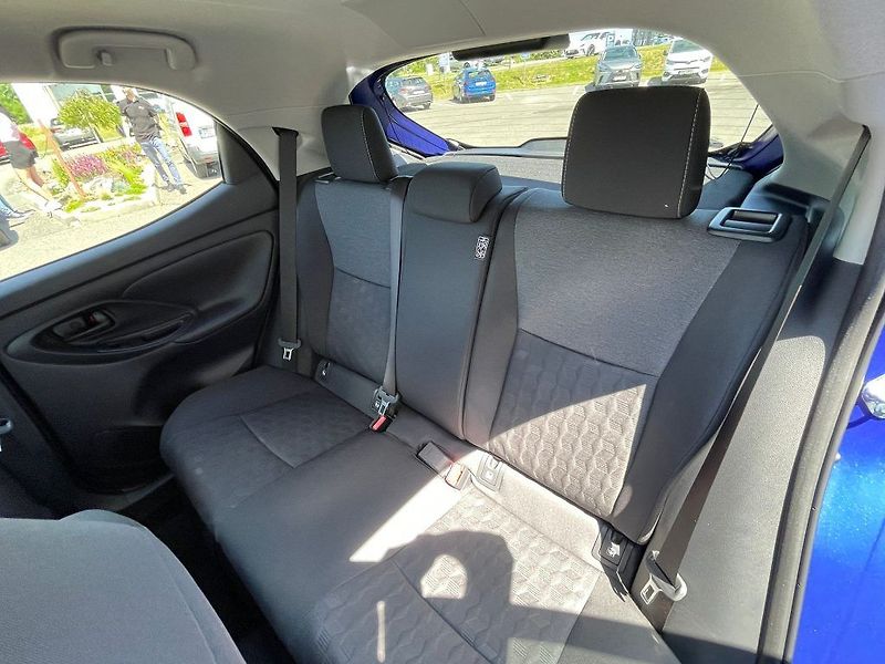 Toyota Yaris NG1.5 HEV 116k Style - fotka 9 z 26