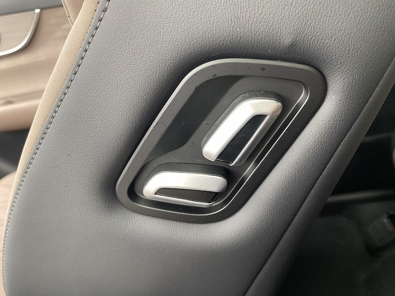 Chery Tiggo 8 (2026) UNIQUE ICE 1.6 TGDI - fotka 29 z 33